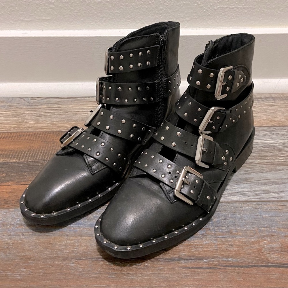 Topshop Stud Black ‘Amy’ Ankle Boots